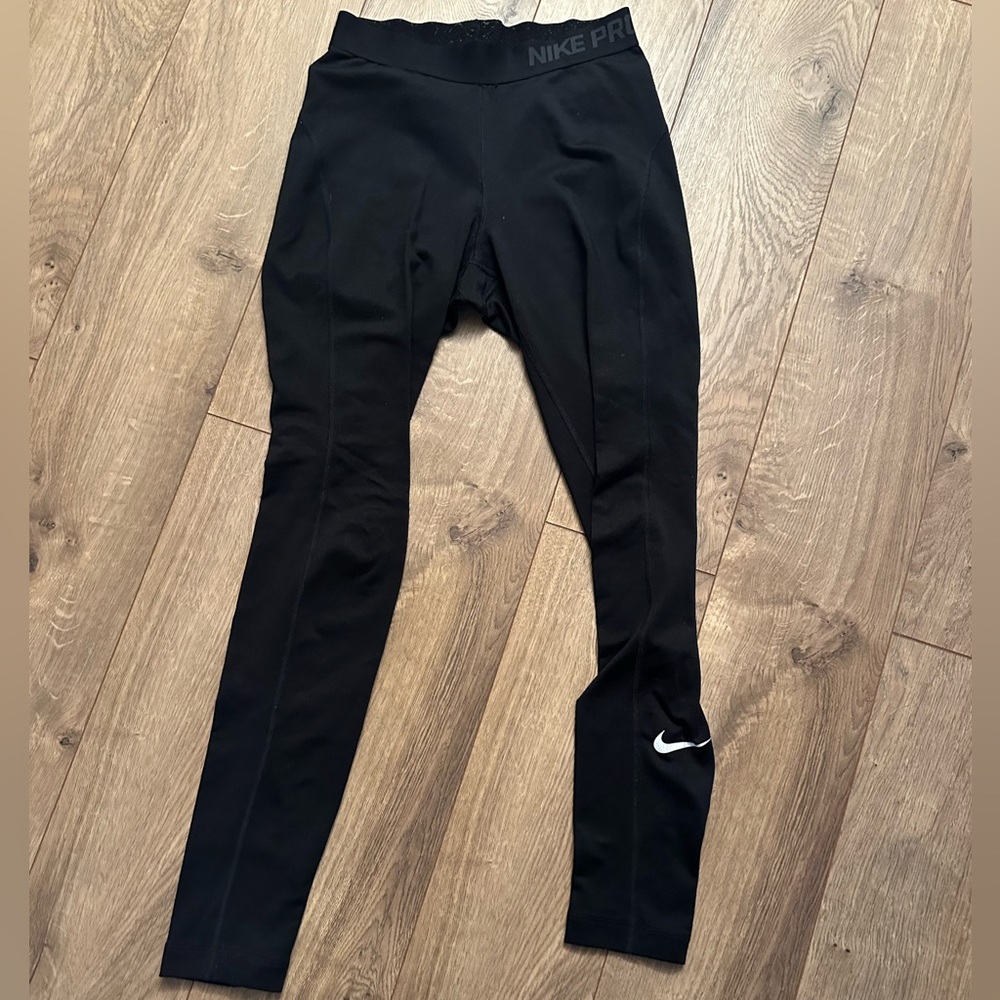 NIKE pro leggings